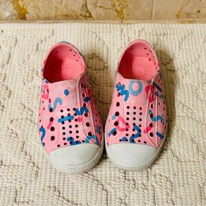 Kids Pink and Blue Slip-On Shoes size 7 from Native